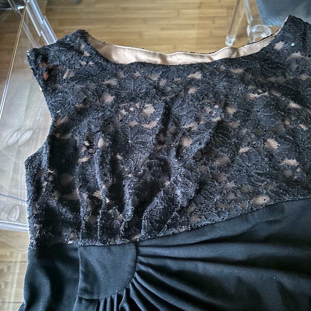 Beautiful cocktail dress sleeveless with black beads elegant - Picture 3 of 4